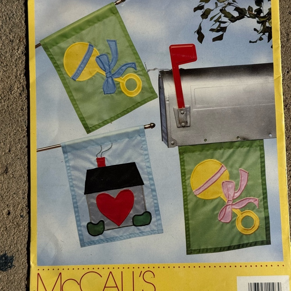 McCall's Fun Flags Pattern Set 1990‎ - Picture 3 of 3